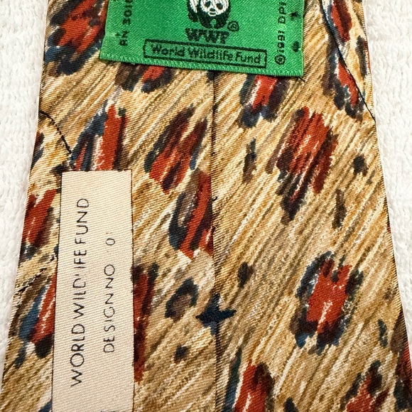 Wild Patterned Tie in Brown and Red - Picture 5 of 5
